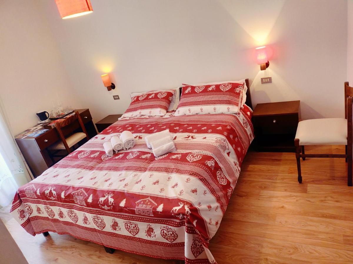 Cesa Cherpei - Dog Friendly Campitello di Fassa Luaran gambar