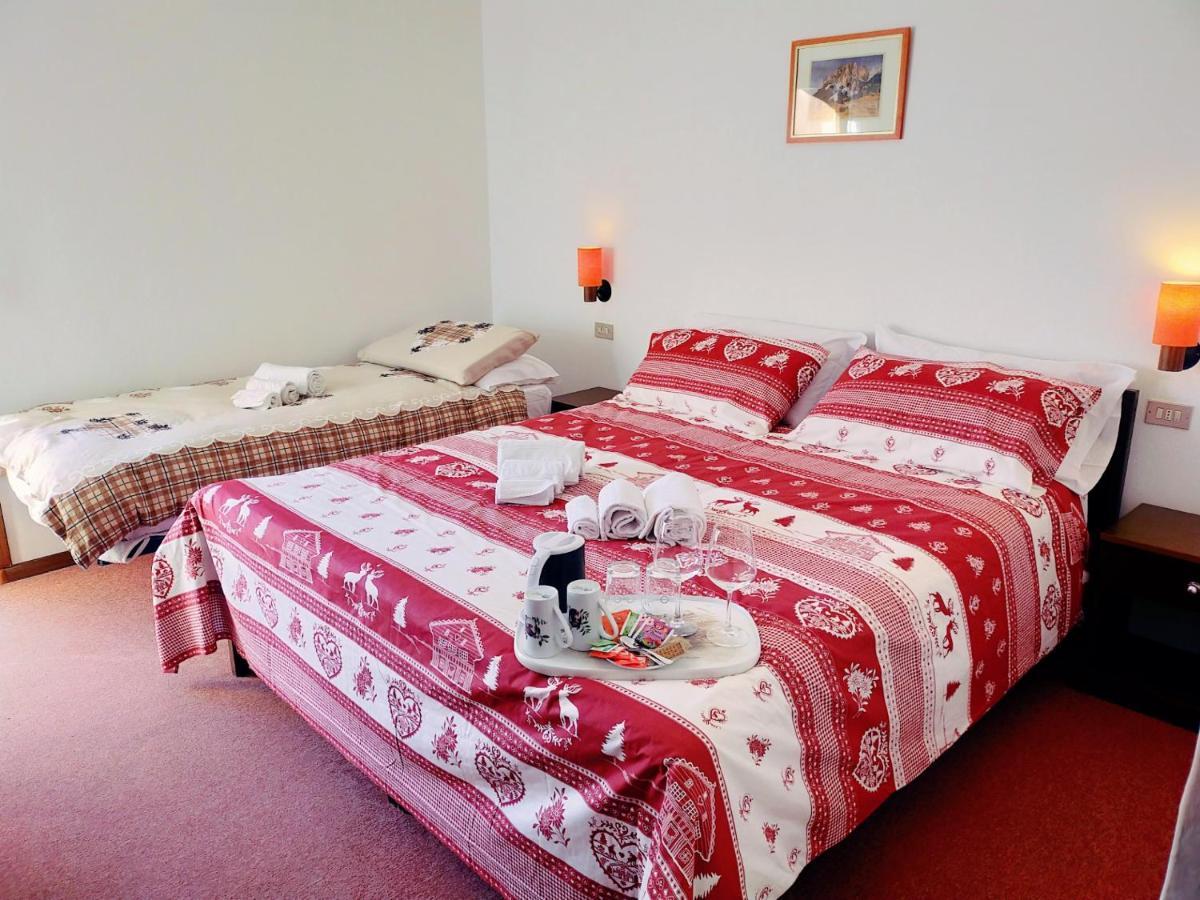 Cesa Cherpei - Dog Friendly Campitello di Fassa Luaran gambar